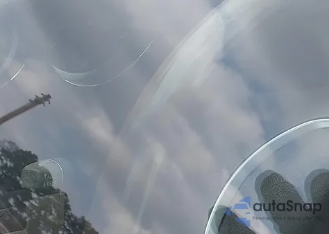 2013 Mercedes-Benz E 350 z USA, uszkodzony, nr VIN WDDKJ5KB4DF199306